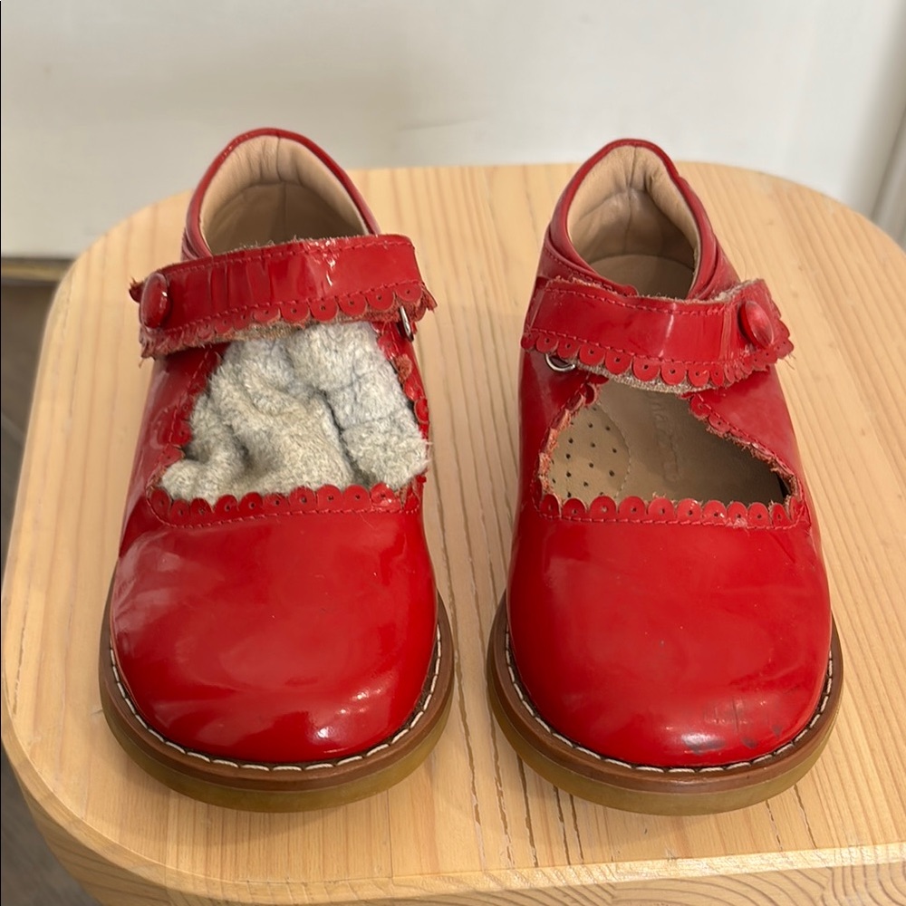 Elephantito Red Patent Leather Toddler Shoes. Size 8 toddler